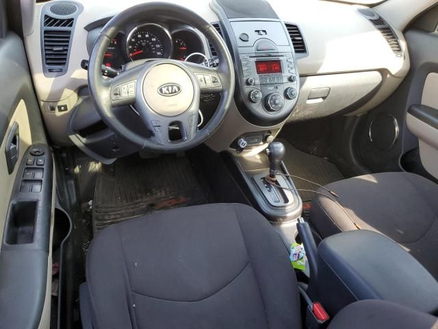 2010 KIA Soul +