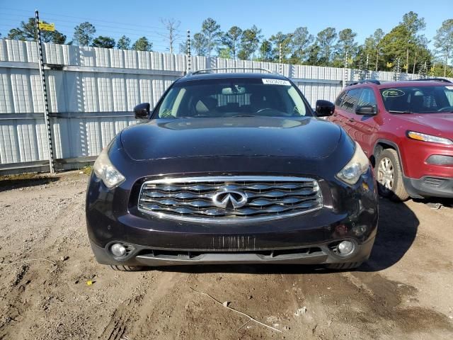 2011 Infiniti FX35