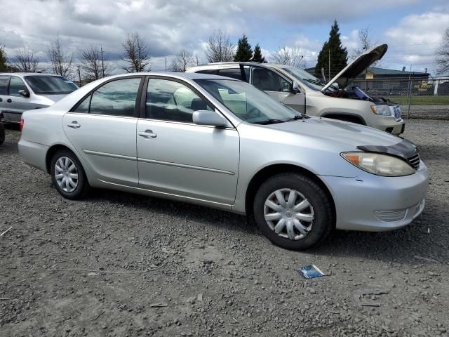 2005 Toyota Camry LE