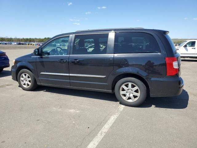 2013 Chrysler Town & Country Touring