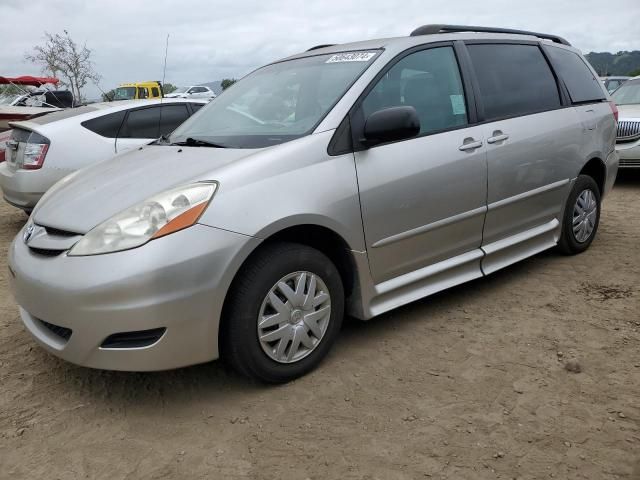 2008 Toyota Sienna CE