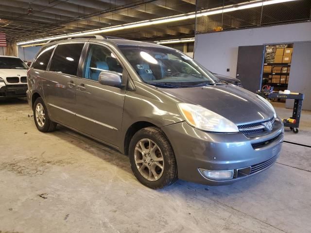 2005 Toyota Sienna XLE