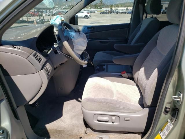 2006 Toyota Sienna CE