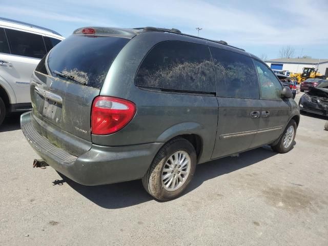 2004 Chrysler Town & Country Touring