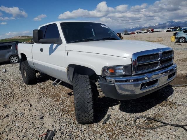 2000 Dodge RAM 2500