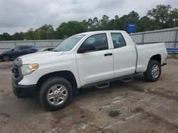 Carros salvage para piezas a la venta en subasta: 2016 Toyota Tundra Double Cab SR/SR5