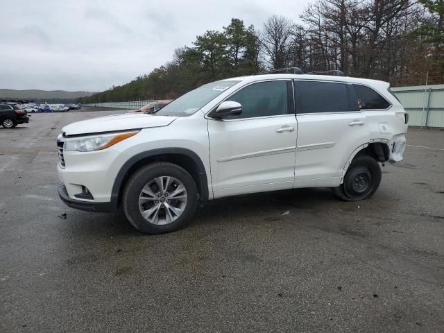 2016 Toyota Highlander LE