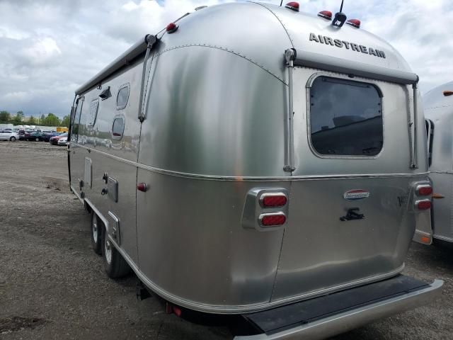 2019 Airstream Internatio