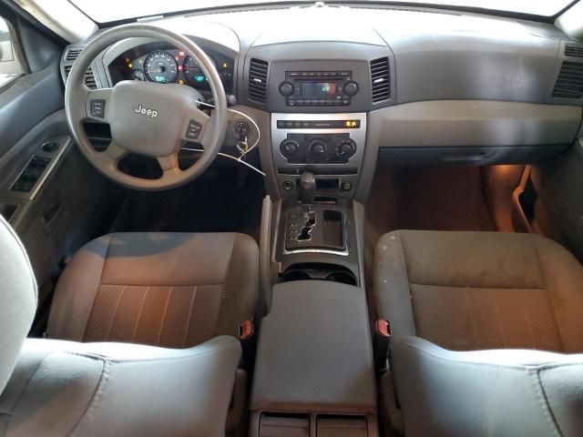 2006 Jeep Grand Cherokee Laredo