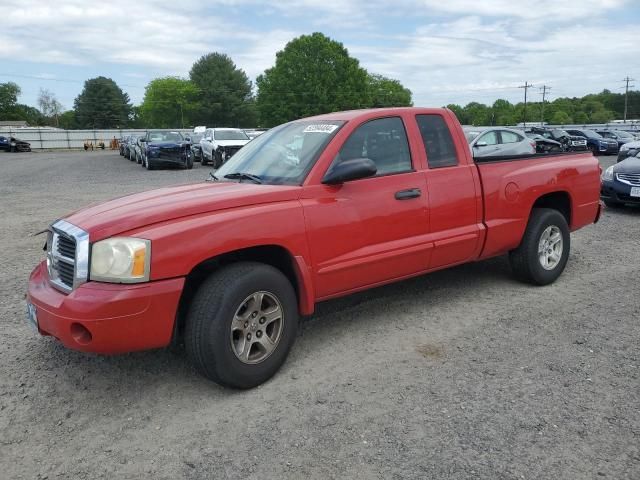 2005 Dodge Dakota SLT