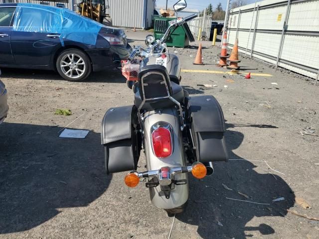 2002 Honda VT1100 C2