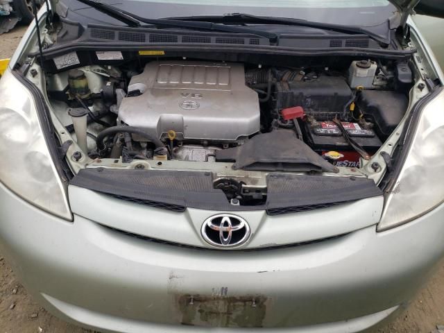 2009 Toyota Sienna CE