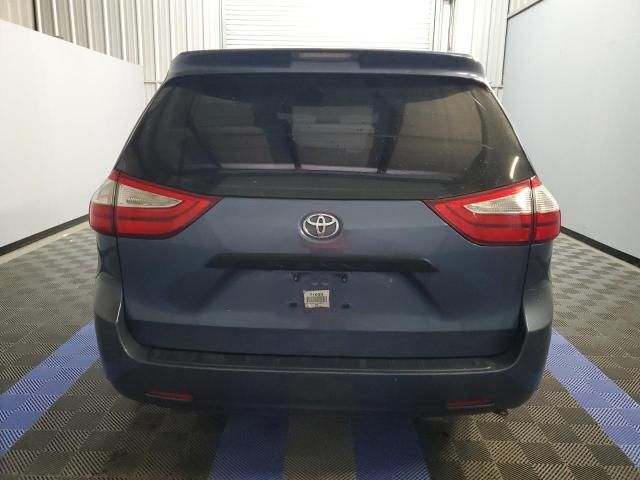 2015 Toyota Sienna