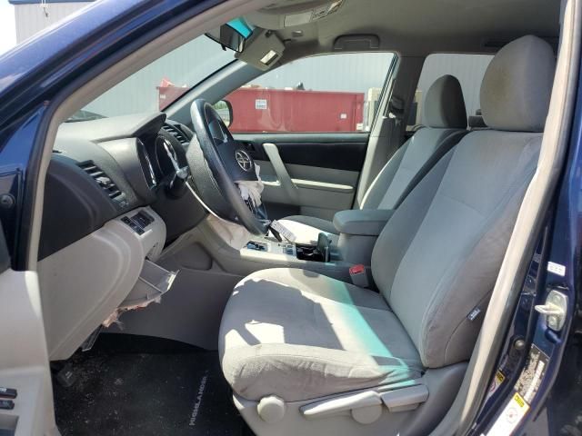 2013 Toyota Highlander Base