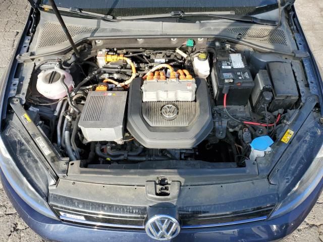 2015 Volkswagen E-GOLF SEL Premium