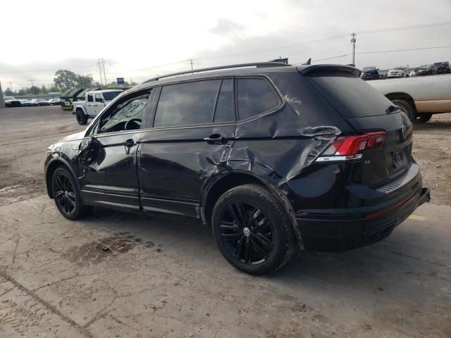 2022 Volkswagen Tiguan SE R-LINE Black