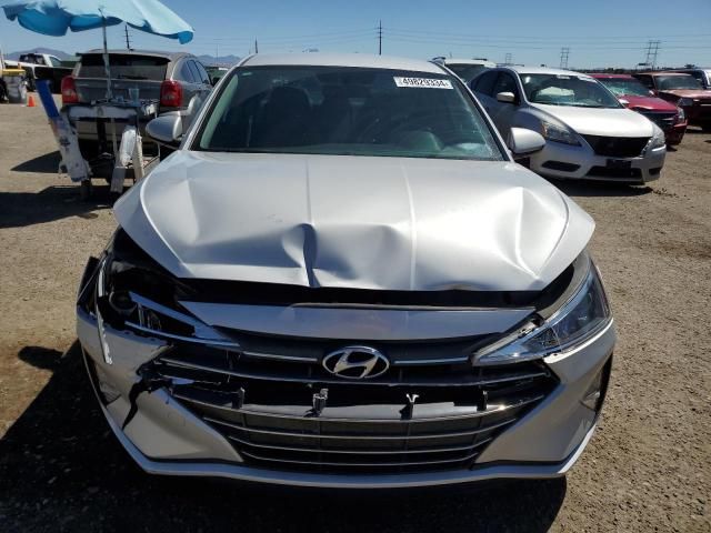 2019 Hyundai Elantra SE