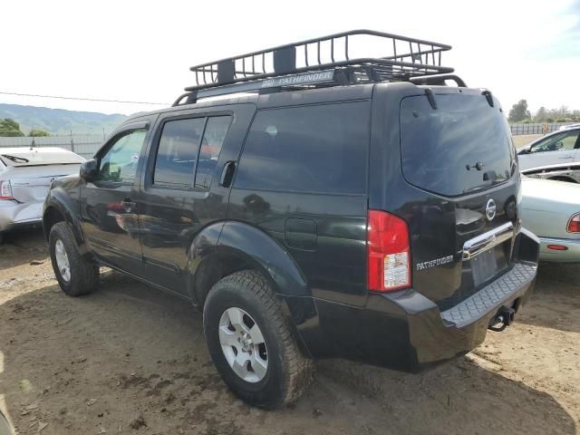 2006 Nissan Pathfinder LE