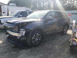 Salvage cars for sale from Copart Seaford, DE: 2022 Toyota Highlander XLE
