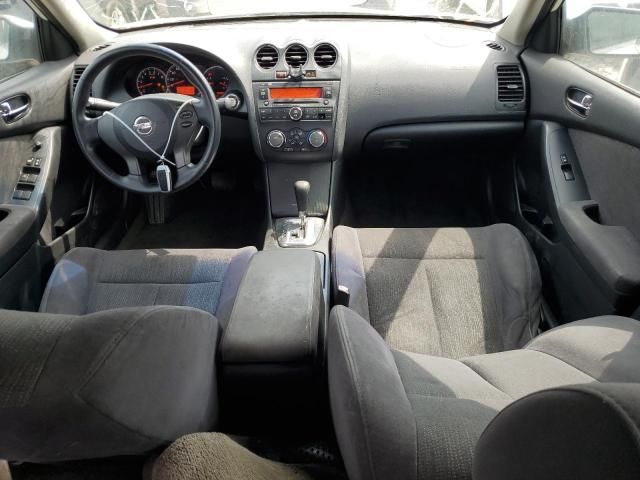 2011 Nissan Altima Base