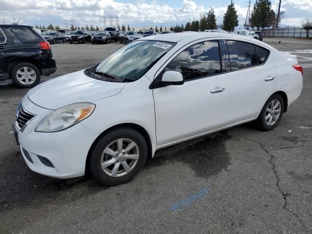 2014 Nissan Versa S