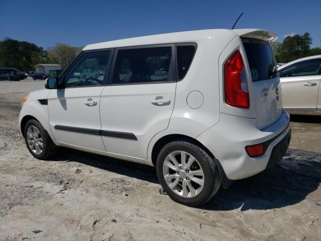 2013 KIA Soul +