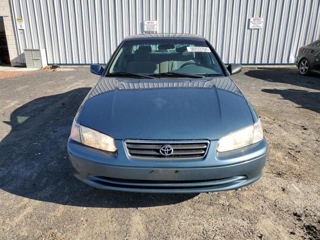 2001 Toyota Camry CE