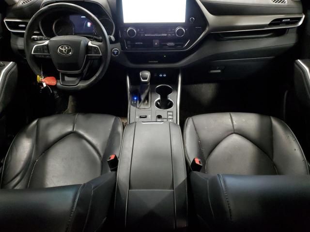 2023 Toyota Highlander Hybrid XLE