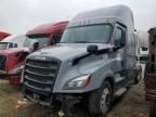 2020 Freightliner Cascadia 126