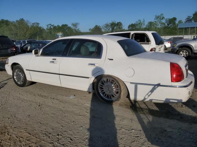 2007 Lincoln Town Car Signature Limited