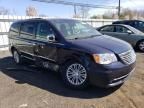 2015 Chrysler Town & Country Touring L