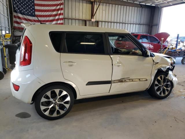 2013 KIA Soul +