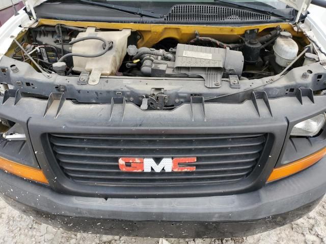 2007 GMC Savana Cutaway G3500