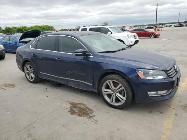 2014 Volkswagen Passat SEL