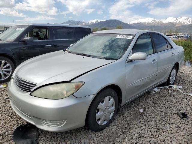 2005 Toyota Camry LE