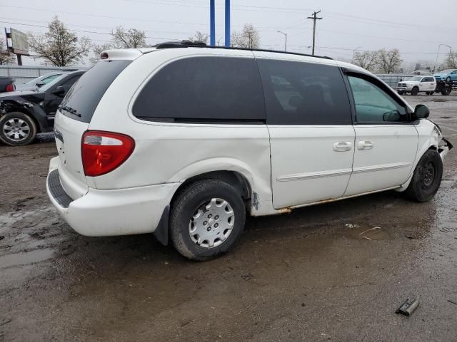 2003 Chrysler Town & Country LX