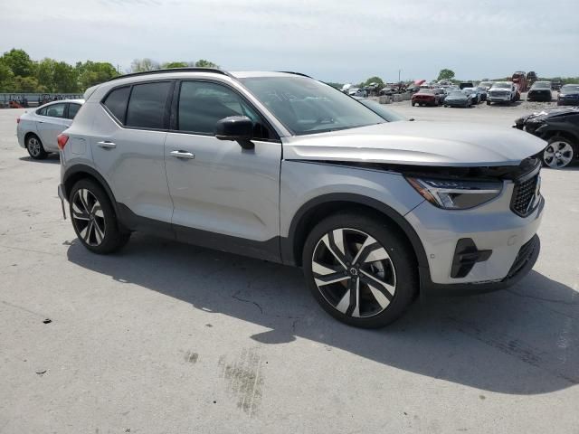 2023 Volvo XC40 Ultimate