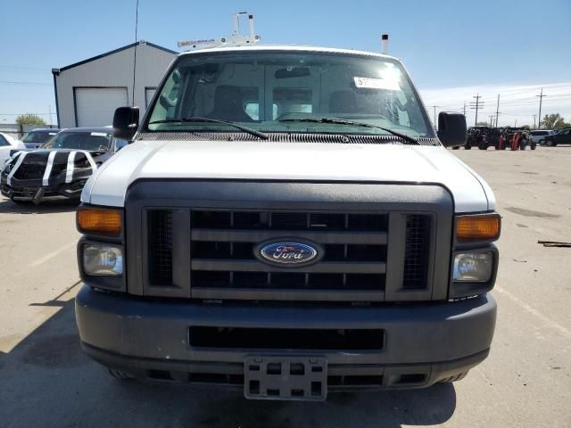 2012 Ford Econoline E350 Super Duty Van