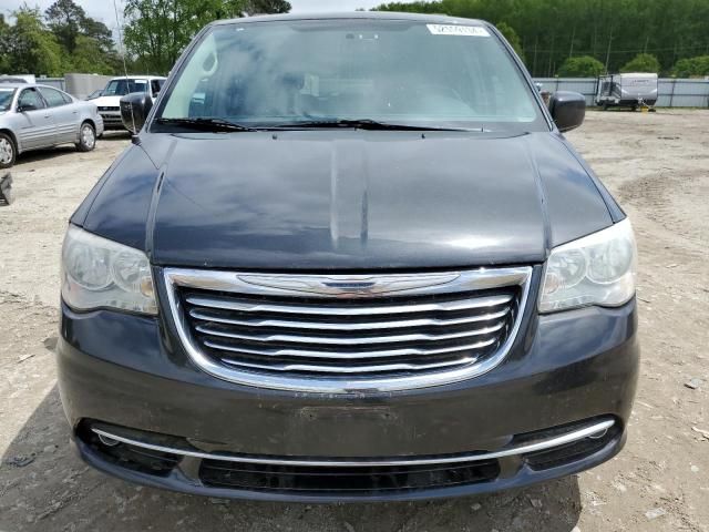 2012 Chrysler Town & Country Touring