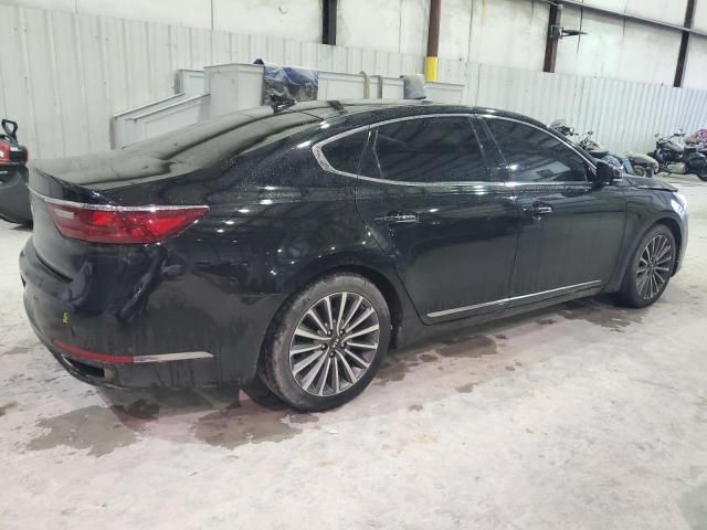 2017 KIA Cadenza Premium