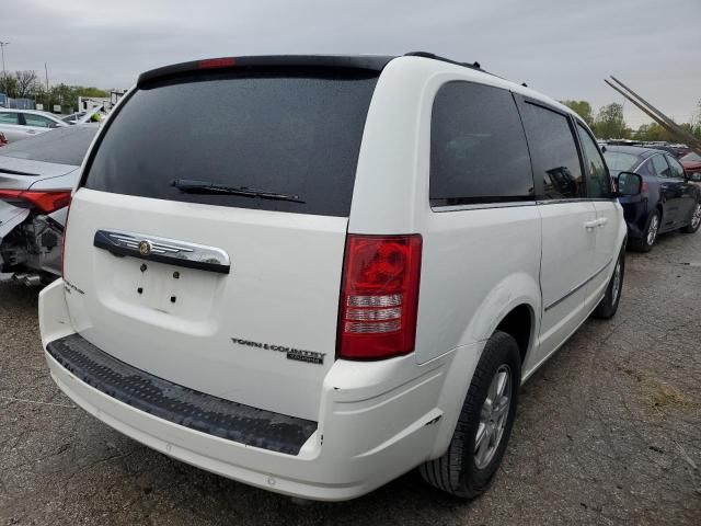 2010 Chrysler Town & Country Touring Plus