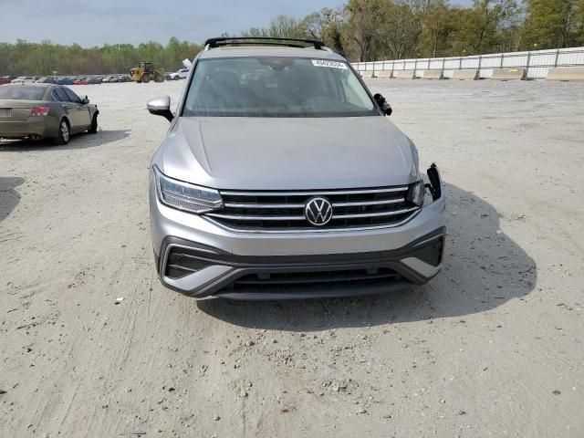 2022 Volkswagen Tiguan SE