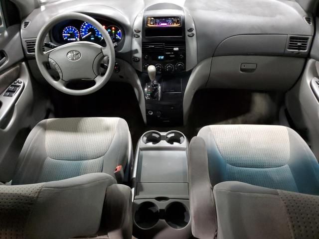 2008 Toyota Sienna CE