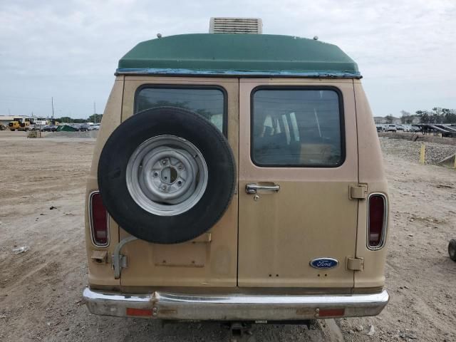 1989 Ford Econoline E150 Super Duty Van