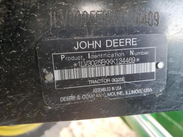 2019 John Deere Bucket