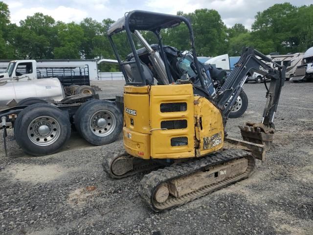 2019 John Deere 26G