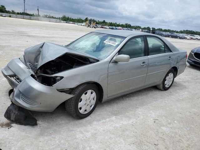 2005 Toyota Camry LE