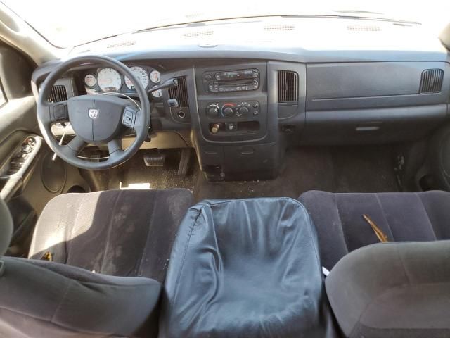 2004 Dodge RAM 1500 ST