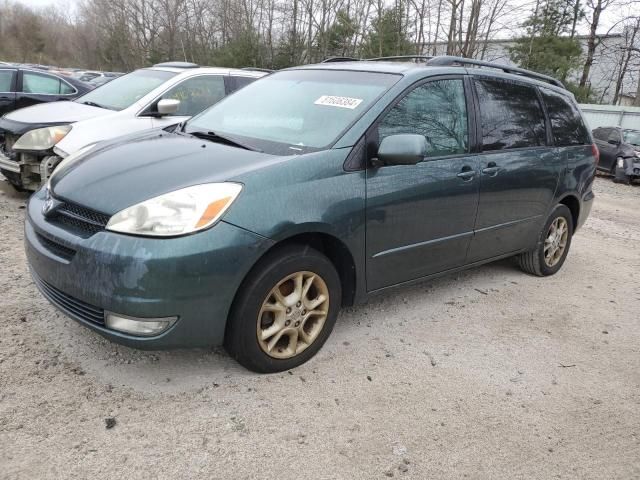 2005 Toyota Sienna XLE