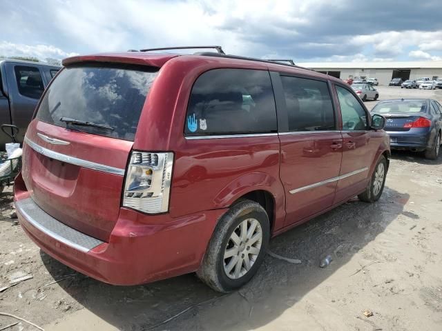 2016 Chrysler Town & Country Touring